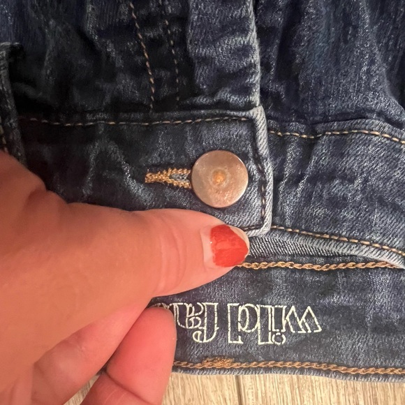 Wild fable size 14 high rise Skinny Jeans - Classic Blue High Rise Skinny Jeans - Picture 8 of 12